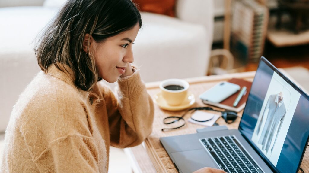 Die Grundlagen des Online-Business: Ein umfassender Leitfaden