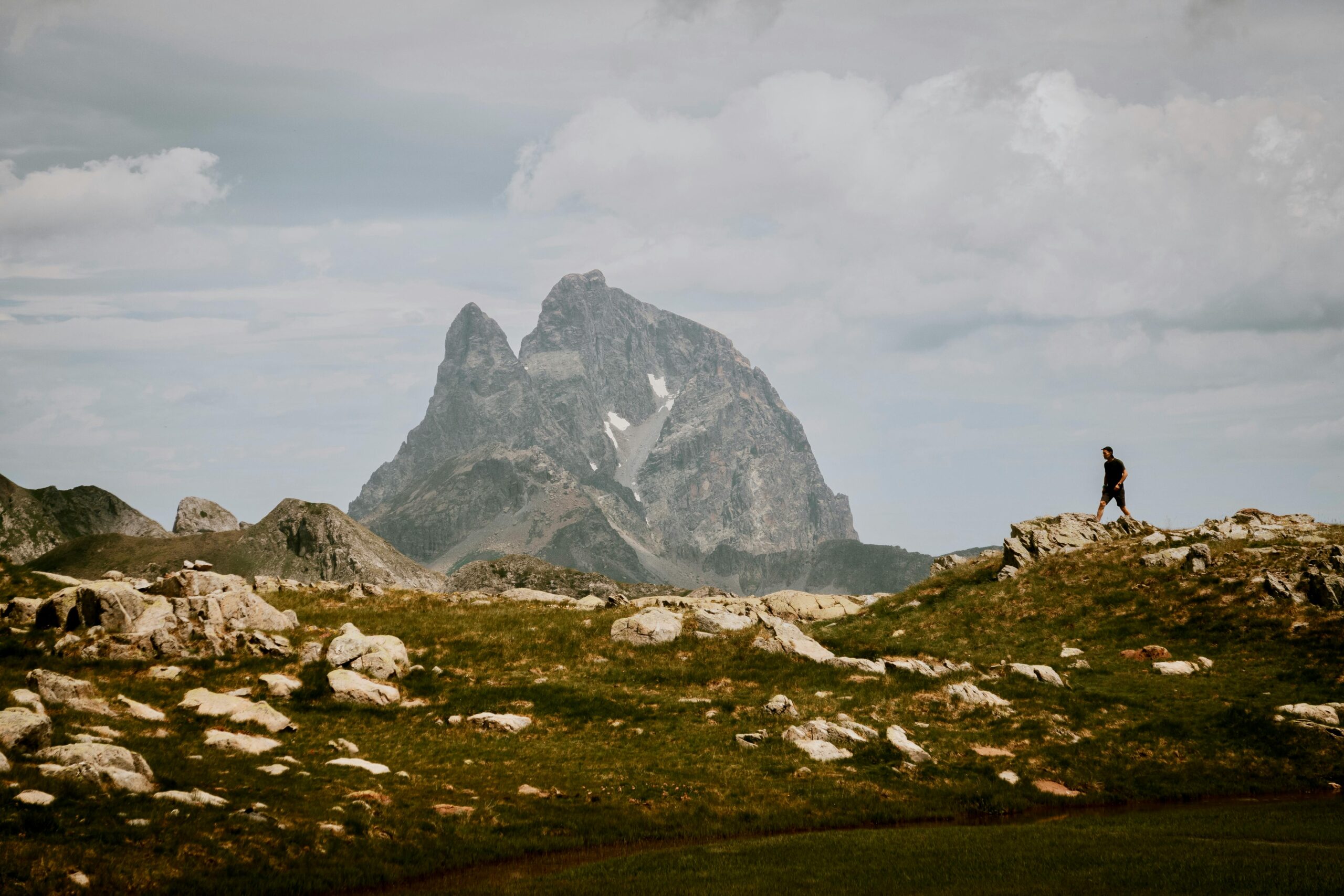 Kostenloses Stock Foto zu abenteuer, alpin, backpacking