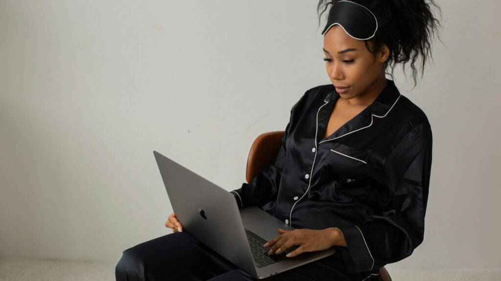 Online-Business ohne Startkapital: Chancen, Grenzen, Praxis