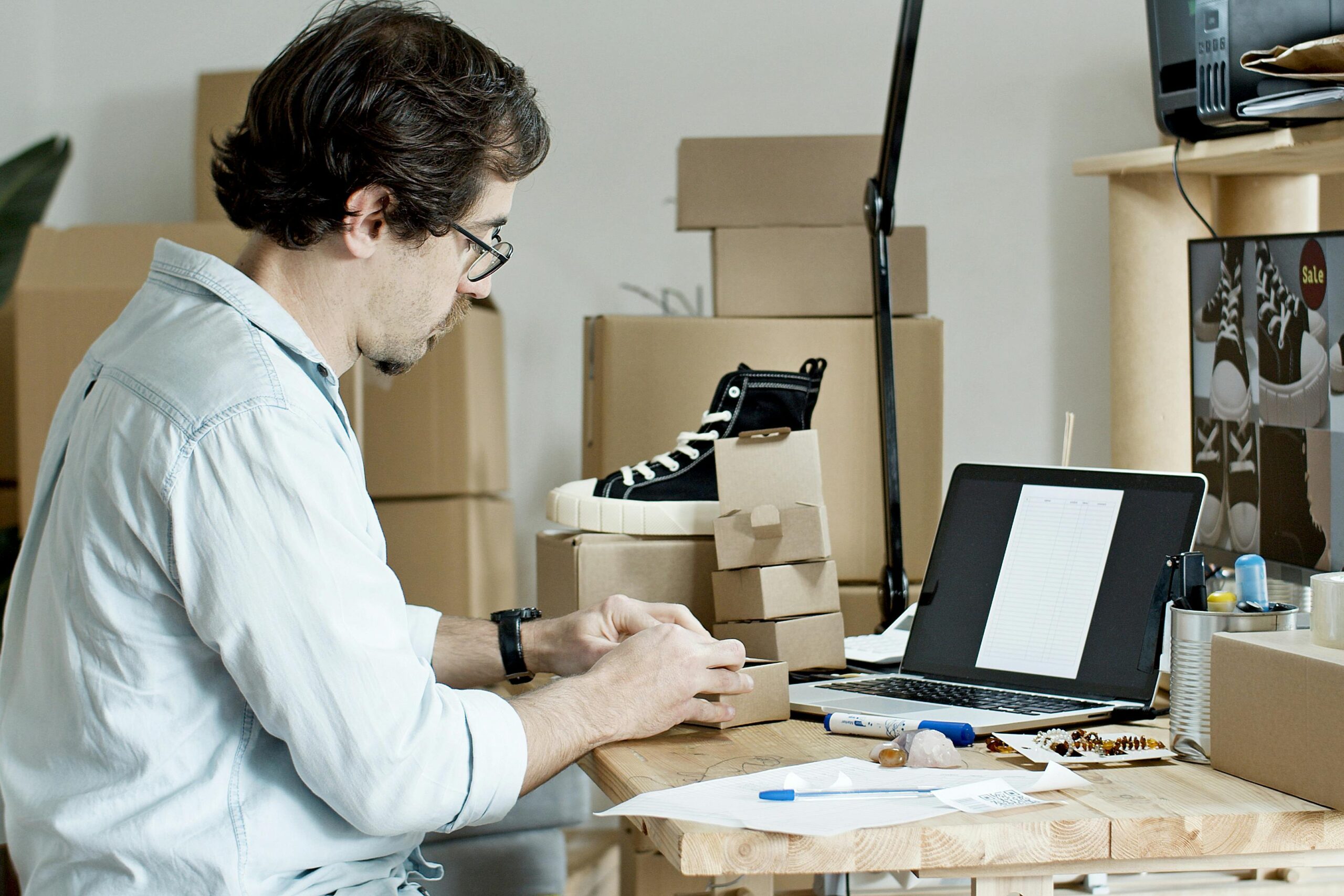 Kostenloses Stock Foto zu arbeit, arbeiten, arbeitsbereich einrichten