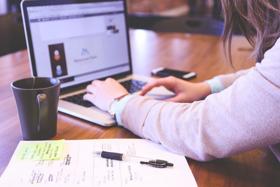Laptop Unternehmer Nische Analyse