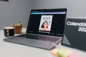 Online-Business & Side Hustles: Dein Praxisleitfaden für 2025
